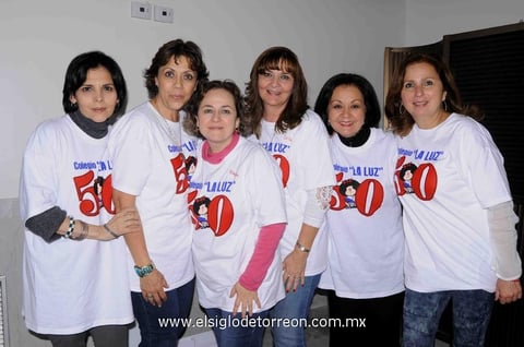 10032015 EXALUMNAS DE LA LUZ.  Marcela, Martha, Mayosa, Luly, 'Chata' y Perlita.