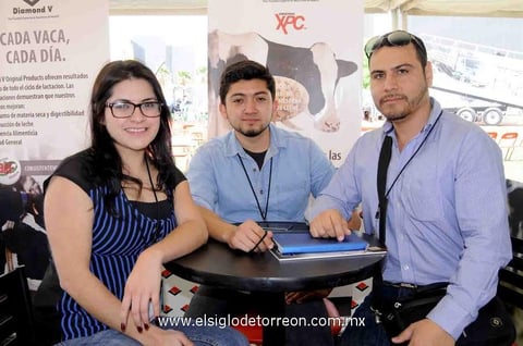 11032015 Xiomara Mejía, Rubén Monreal y Ulises Correa.
