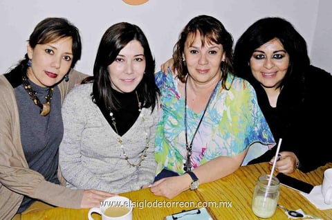 12032015 BUENOS MOMENTOS.  Lily, Ana, Silvia y Alejandra.