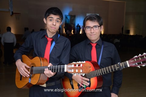 14032015 Michelle, Víctor y Karla.