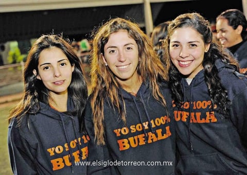 17032015 Sofía, Camila y Melissa.