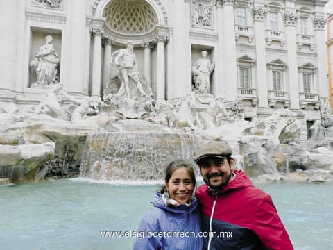 15032015 Captados en la Fuente de Trevi en Roma.