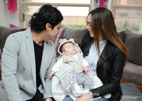 19032015 Christian, Pía y Bárbara.