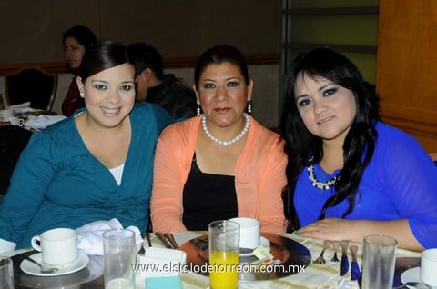 19032015 Isabel Mariscal, Juana María Mena y María Teresa Velázquez.