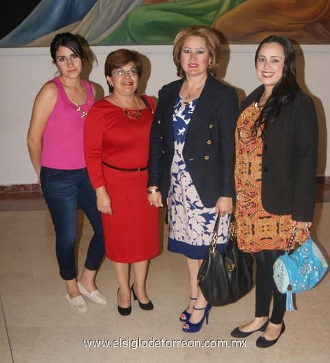 18032015 Jéssica, Adriana, Margarita y Adriana.