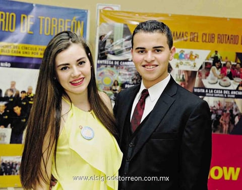19032015 EN EVENTO DE ANIVERSARIO.  Lhuz y Flavio.