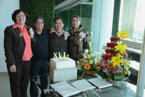 21032015 SE JUBILAN.  Ma. Josefina Cano, Luis F. Glz., Ma. Teresa Noriega y Ma. Teresa Rebolloso.