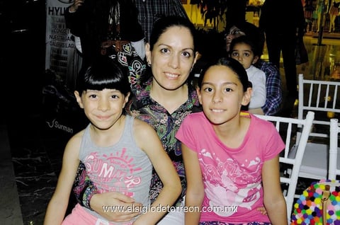 22032015 Paty de Mendoza.