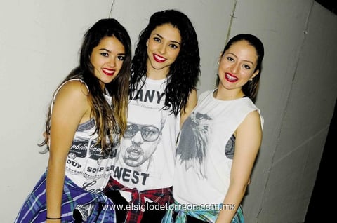 22032015 Patricia Hernández, Lisha Chávez y Érick García.