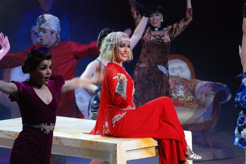 Stephanie Salas debutó como la nueva protagonista del musical Mame.
