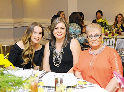 Aneth, Blanca y Julia.