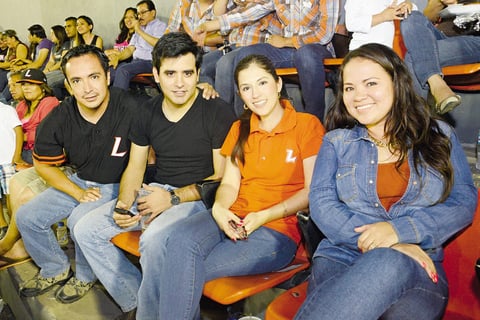 Gabo, Isaac, Magda y Claudia.