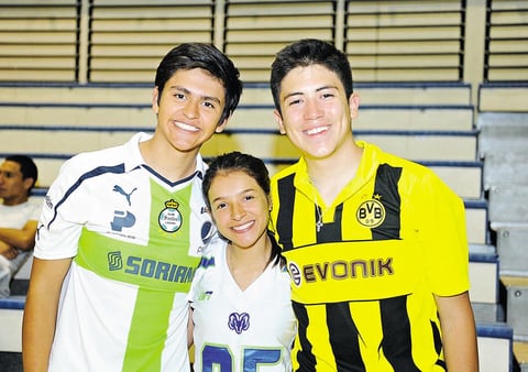 Claudio, Cecy y Arturo.