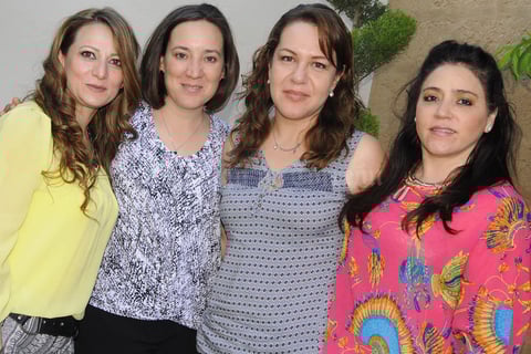 Sandra, Malena, Laura y Carmen.