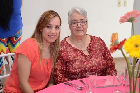 Adriana y Toñeta.