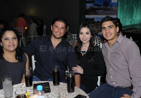 Rocío, Luis, Mirthala y Bryan.