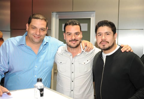 Jorge, Carlos y Emmanuel.