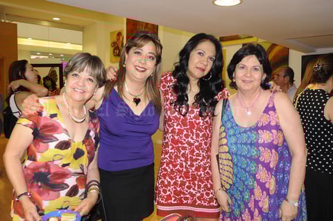 Graciela, Graciela, Gaby y Elva.