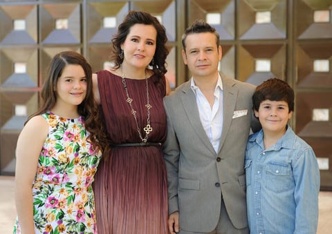 Fernanda, Martha, Antonio y Diego.