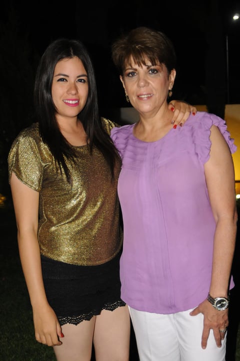 Ana y Ana Rosa Macías.