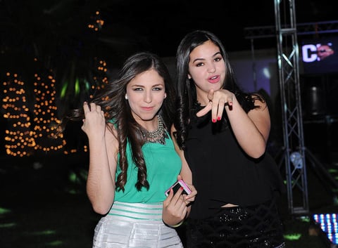 Regina y Ana Paula.
