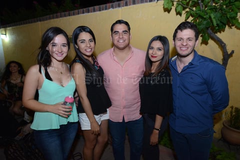 01052015 Cristy, Ketsya, Toño, Andrea y José Antonio.