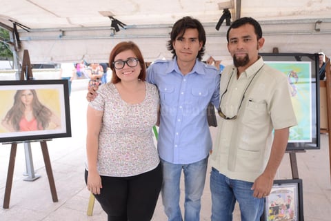 01052015 Angélica, Abraham y Mack.