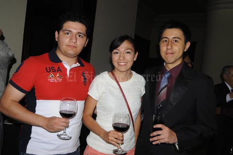 02052015 Guadalupe Islas, Dolores de la Torre y José Luis Estrada Quezada.