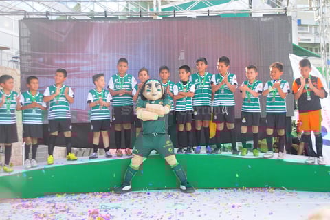 El Club San Isidro se impuso en la categoría Sub-8.