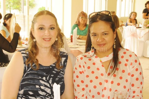12052015 Bere González y Brenda Estrello.