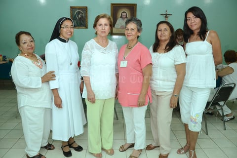 13052015 Cristy, Susy, Rosy, Ana, Rosy y Magdalena.