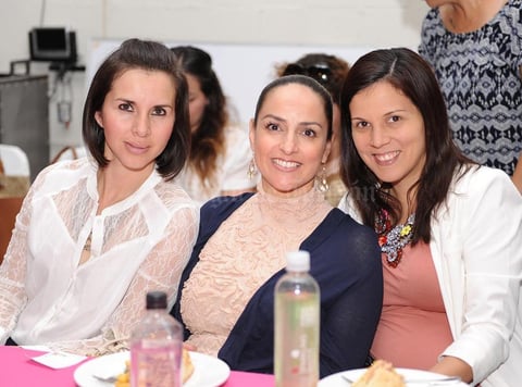 13052015 Melina, Cristy y Mafer.