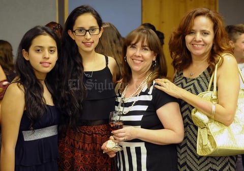 14052015 Anabel y Rosy.
