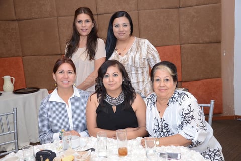 14052015 Lucy, Graciela, Mily, Mónica y María Elena.