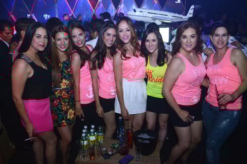 Alejandra, Valeria, Fernanda, Fernanda, Dennis, Paola, Aída y Adriana.