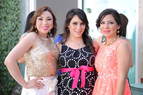 Fabiola, Estefanía y Maribel.