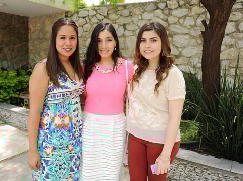 Sofía, Ana Sofía y Lorena.