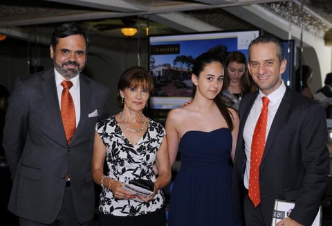 Antonio, Patricia, Fernanda y Gerardo.