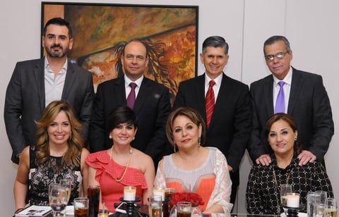 Sergio, César, Jaime, Heriberto, Alejandra, Ana Sofía, Sofía y Mayela.