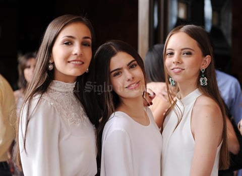 15052015 Paty, Anacris y Ana Paula.