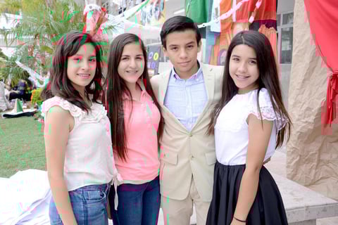 16052015 Andrea, Adriane, Lalo y Jacqueline.