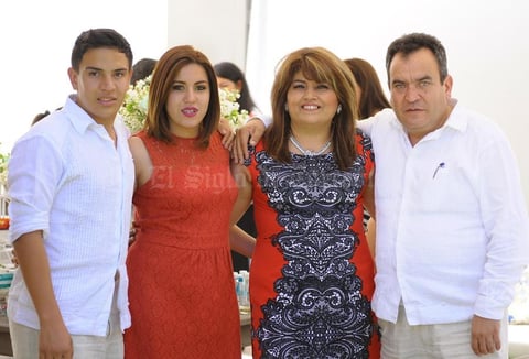 18052015 Jesús, Andrea, Rosa Isela y Miguel.