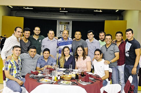 17052015 Griselda, Gabriela, Sandra, Nohemí, Pamela, Angélica, Alma, Bertha y Rosa.
