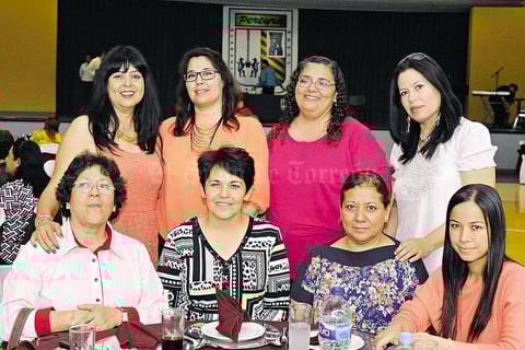 17052015 Ileana, Gaby, Karla, Ana Luisa, Marcela, Sofía, Meche y Rossana.