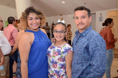 20052015 Natalia, Andrea y Jorge.