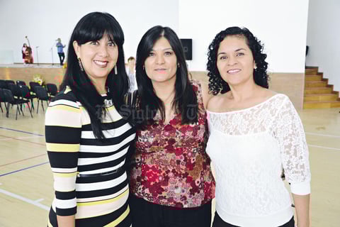 20052015 COMPAñERAS.  Yolanda, Olga y Cuquis.