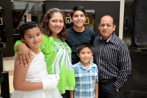 20052015 Alicia, Abril, David, Humberto y Héctor.