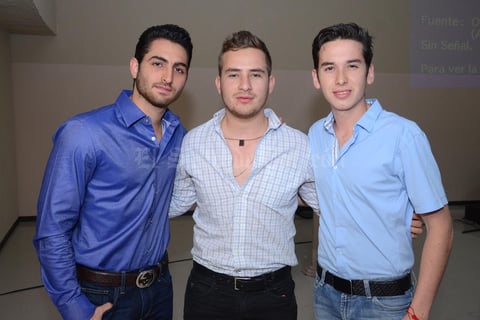 21052015 Manuel, Cedric y Ricardo.