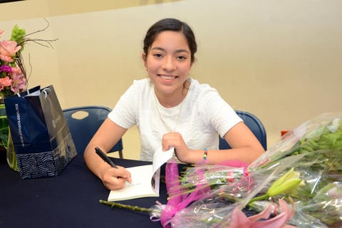 22052015 La autora Luisa Fernanda Villarreal González.