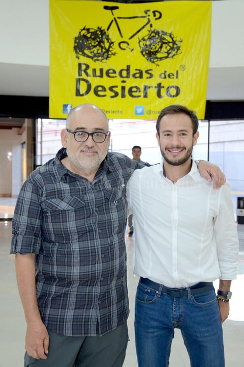 23052015 CICLISTAS.  Francisco Valdés y Ángel Martínez.
